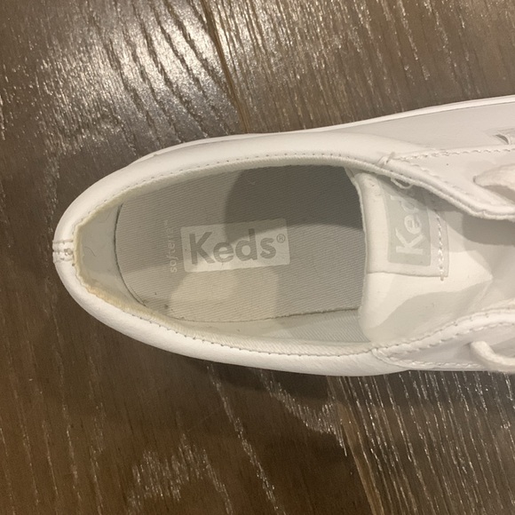 ✨ Keds Jump Kick White Leather Sneakers — Size 7 (Women’s) ✨ - Picture 4 of 10